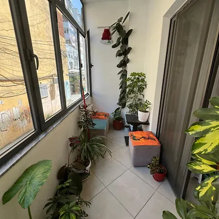 Modern Apartment For Rent Apartment *